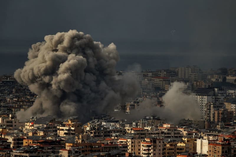 Israel intensifies strikes on Hezbollah as ceasefire deal seems close Israel intensifies strikes on Hezbollah as ceasefire deal seems close