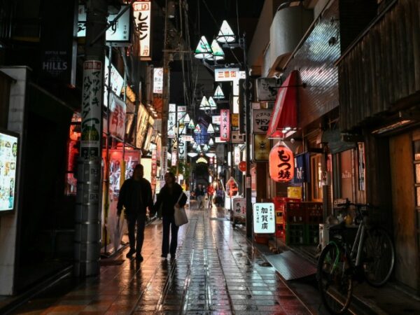 Japan government to approve 0bn stimulus