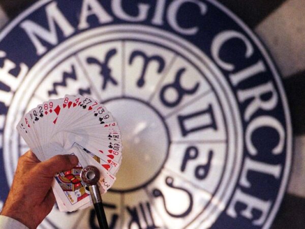 Magicians Mount Search for Woman Behind Decades-Old Deception