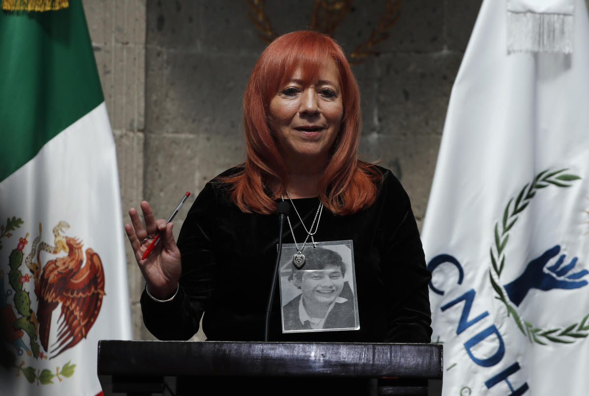 Mexican legislators reelect head of human rights agency who failed to address abuses Mexican legislators reelect head of human rights agency who failed to address abuses