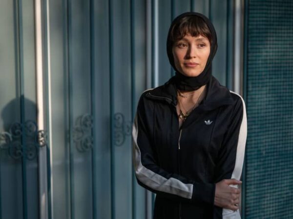 How a rising film star in Iran strives to carefully break barriers