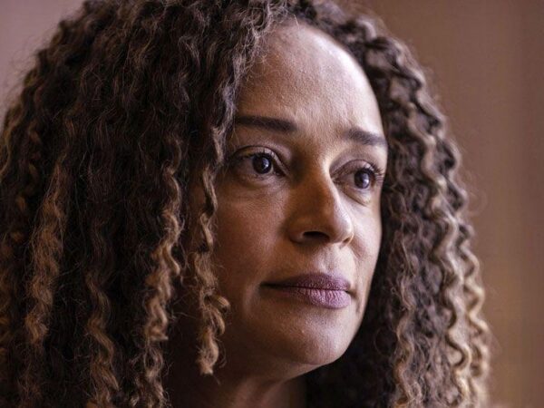 Isabel dos Santos hits out over UK’s ‘dirty money’ sanctions