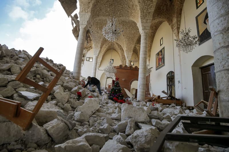 Lebanese fear collapse of ‘fragile’ Hezbollah-Israel ceasefire Lebanese fear collapse of ‘fragile’ Hezbollah-Israel ceasefire