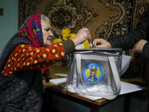 Moldovans fear looming energy shortage as Russia halts gas supplies