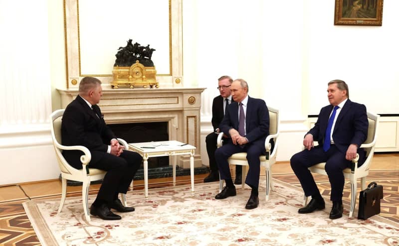 Slovakian opposition dismayed as leader meets with Putin in Moscow