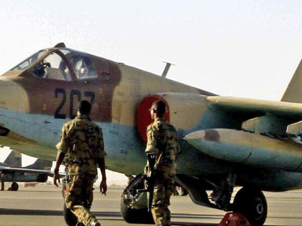 Sudan air strike causes ‘horrific massacre’ in a Darfur market