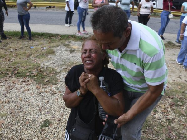 Venezuelan opposition leaders receive the European Union’s top human rights honor