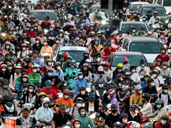 Vietnam pushes electric motorbikes as pollution becomes ‘unbearable’