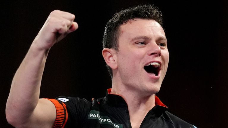 World Darts Championship: Gary Anderson beaten by Jeffrey De Graaf on night of shock exits at Alexandra Palace | Darts News