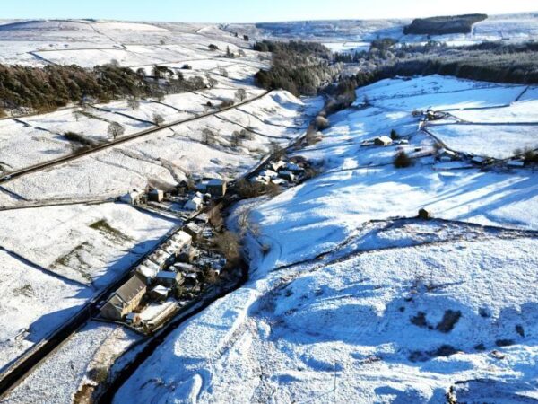 Amber warnings for snow with ‘hazardous’ travel conditions