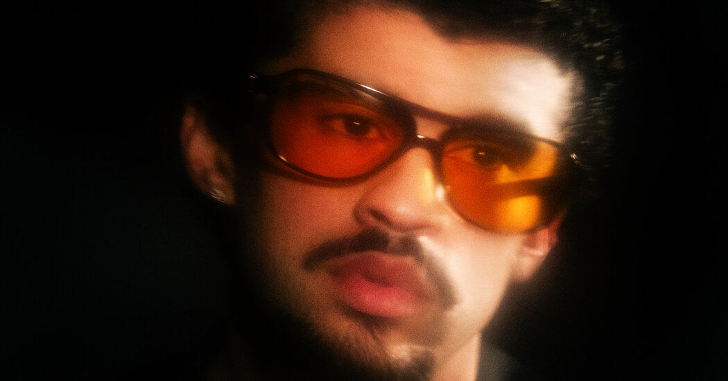 Bad Bunny Talks ‘Debí Tirar Más Fotos,’ His ‘Most Puerto Rican’ Album Yet Bad Bunny Talks ‘Debí Tirar Más Fotos,’ His ‘Most Puerto Rican’ Album Yet