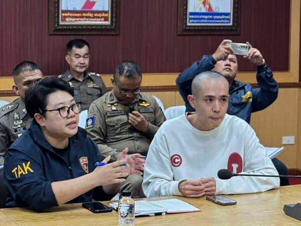 Chinese Celebrities and Tourists Think Twice About Thailand