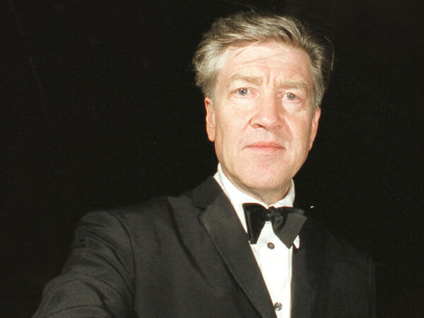 David Lynch’s Style: Lavish Hair, Basic Clothes, Cigarettes