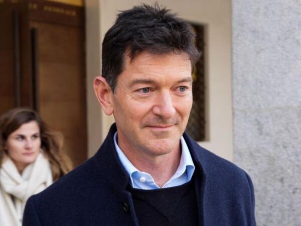 Ex-Trafigura boss convicted of bribery in landmark case