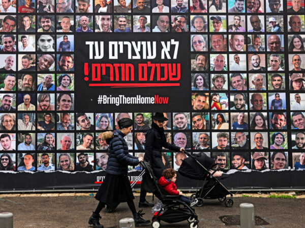 Four female Israeli soldiers to be released as part of ceasefire deal, Hamas says