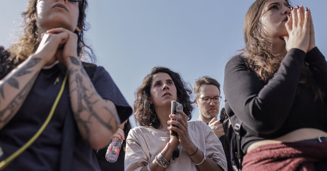 Israel Begins to Release Palestinian Prisoners After Chaotic Hostage Handover: Live Updates