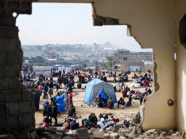 Israel’s Cease-Fires in Lebanon and Gaza Appear Fragile: Live Updates