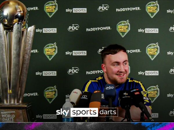 Littler: I'll take trophy to Old Trafford | Bunting was going to take it to Anfield!