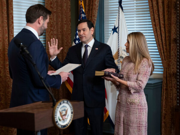 Rubio Oversees Halt to Foreign Aid and Meets With Asian Diplomats on Day 1