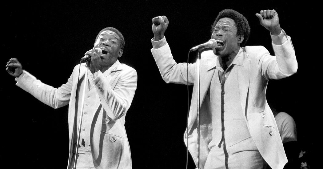 Sam Moore, Half of Dynamic Soul Duo Sam & Dave, Is Dead at 89