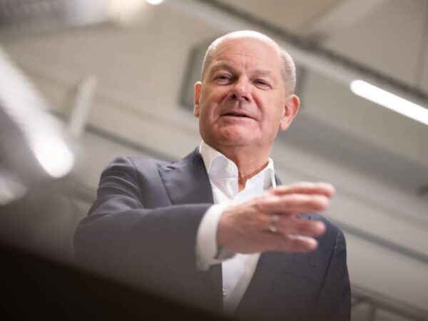 Scholz blasts conservative rival’s stance on German citizenship rules