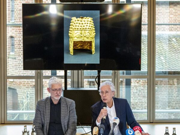 Thieves Blow Up a Dutch Museum Door to Steal a Golden Helmet