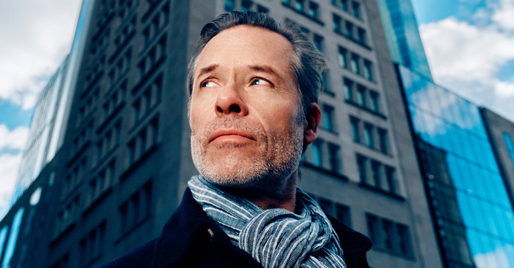 With ‘The Brutalist,’ Guy Pearce Makes His Hollywood Return