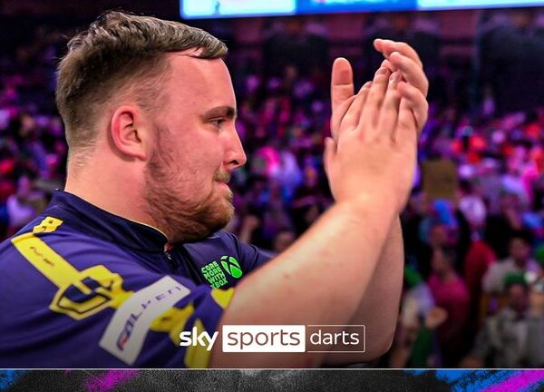 World Darts Championship: Luke Littler relishing Ally Pally semi-final against fellow fan favourite Stephen Bunting | Darts News