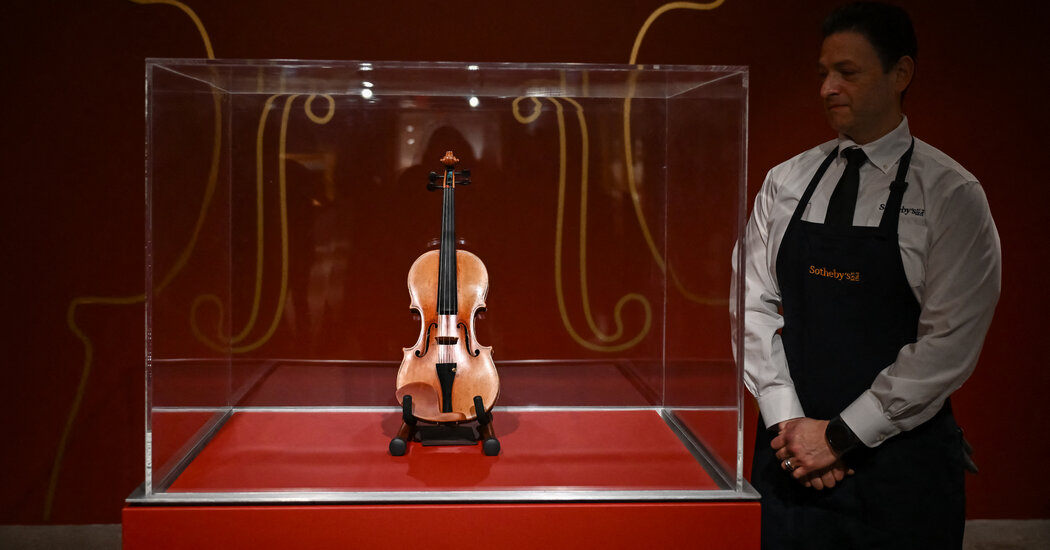 A 311-Year-Old Stradivarius Violin Sells for .25 Million at Sotheby’s