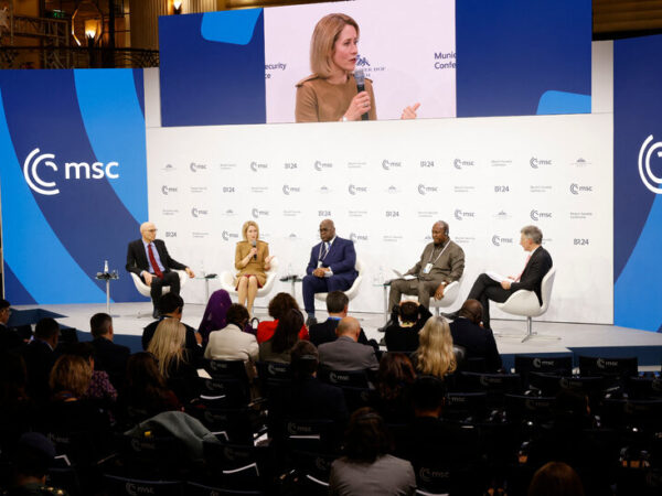 Diplomats in Munich Fear Trump Is Giving Up Leverage to Putin Before Talks With Ukraine