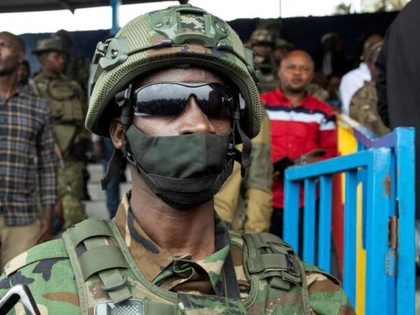 DR Congo M23 rebels close in on second major city