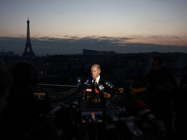 Europe, Dazed by Trump, Confronts Hard Choices in Ukraine