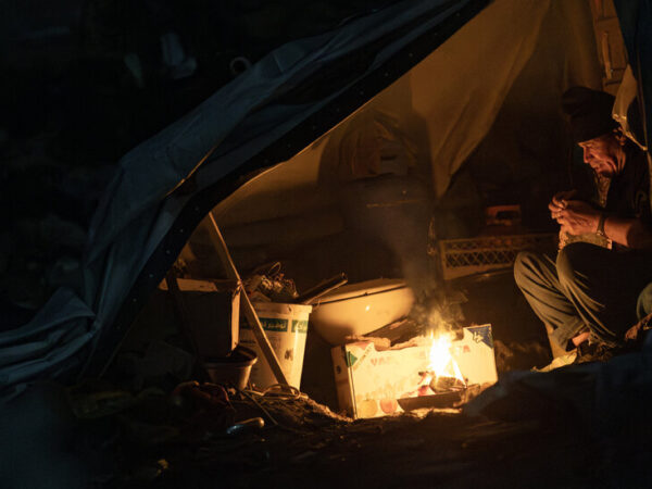 Gaza Truce Imperiled as Netanyahu and Hamas Send Dueling Warnings