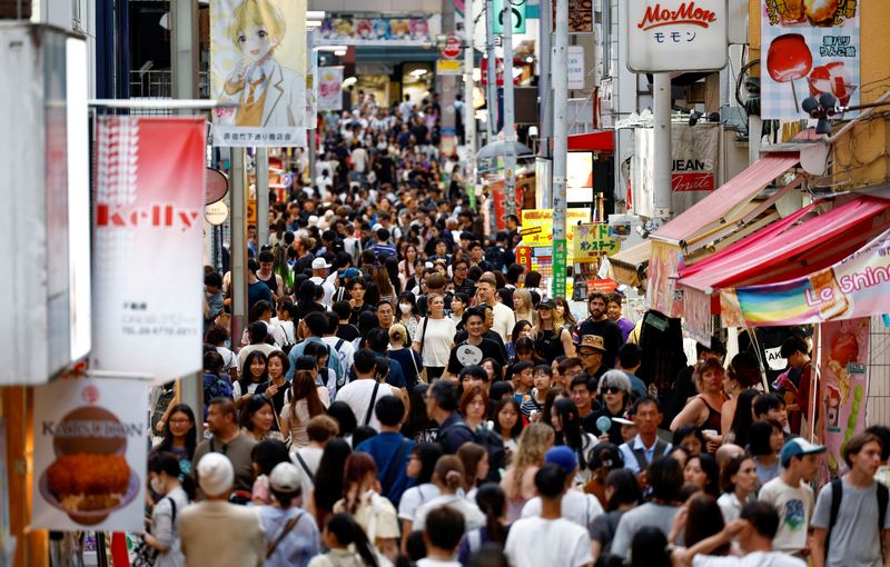 Japan’s December household spending beats expectations Japan’s December household spending beats expectations