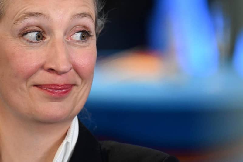 Jubilation on far right – and far left