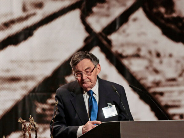 Marian Turski, Who Refused to Forget the Holocaust, Dies at 98