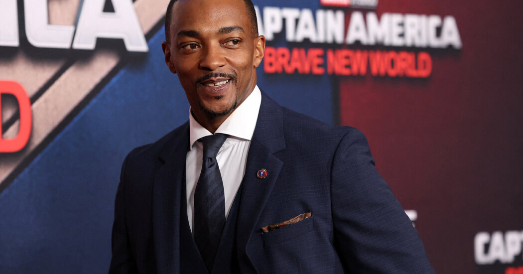 Marvel’s New ‘Captain America’ Is No. 1, Despite Poor Reviews Marvel’s New ‘Captain America’ Is No. 1, Despite Poor Reviews