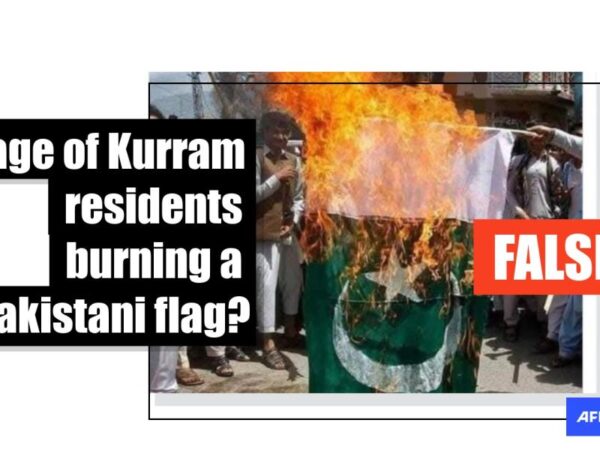 Old photo shows Pakistani flag burned in Afghanistan, not border region