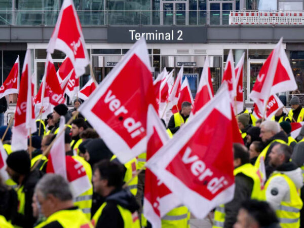 Postal strike hits 10% of German deliveries, further strikes planned