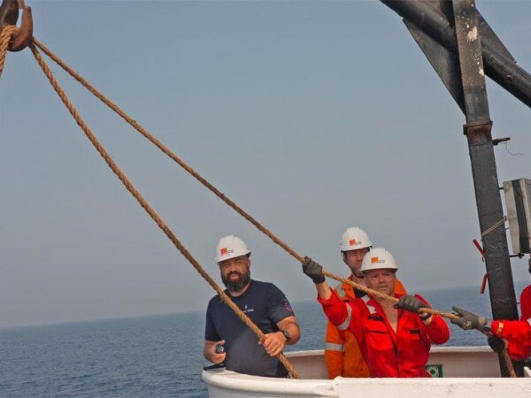 The ‘hero’ ship fixing Africa’s internet blackouts