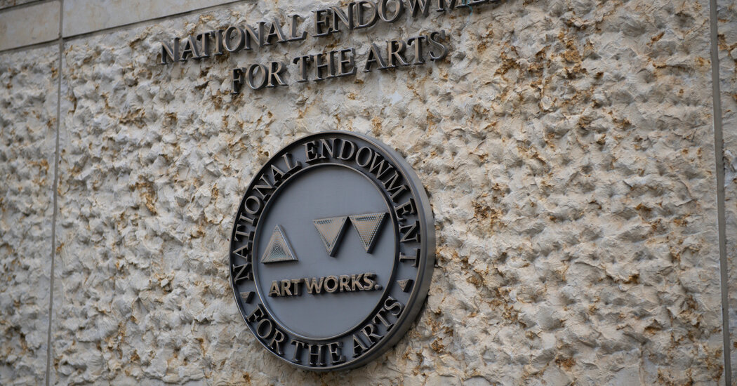 The N.E.A.’s New Gender and Diversity Edicts Worry Arts Groups The N.E.A.’s New Gender and Diversity Edicts Worry Arts Groups