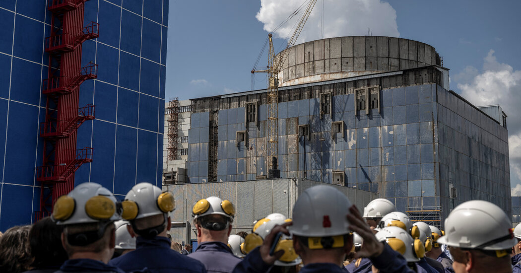 Ukrainian Lawmakers Approve Contentious Purchase of Nuclear Reactors Ukrainian Lawmakers Approve Contentious Purchase of Nuclear Reactors