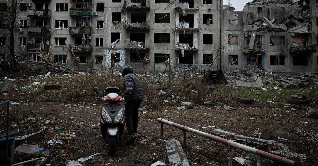 Ukrainians Fear Peace May Strand Them Forever From Lost Homes Ukrainians Fear Peace May Strand Them Forever From Lost Homes