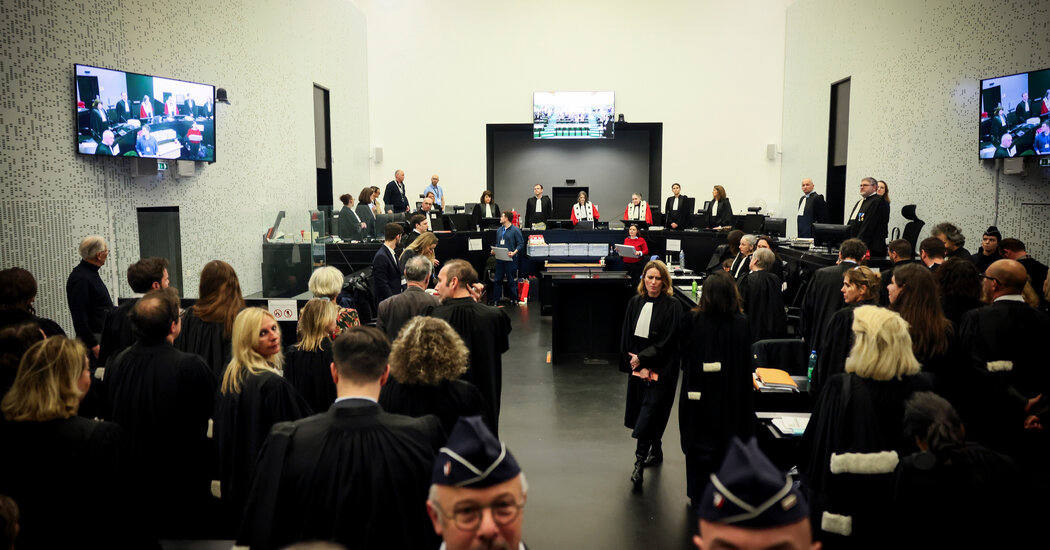 French Child Sex Abuse Trial of Ex-Doctor Highlights Unheeded Warnings