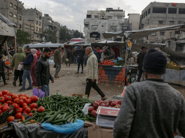 Gazans Worry as Israeli Border Block Sends Food Prices Climbing
