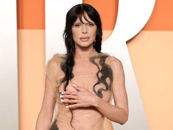 Julia Fox and Others Try Nearly Nude Looks at Oscars and Vanity Fair