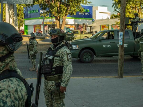 Mexico’s Response to Trump’s Tariffs: Troops, Cartels and China